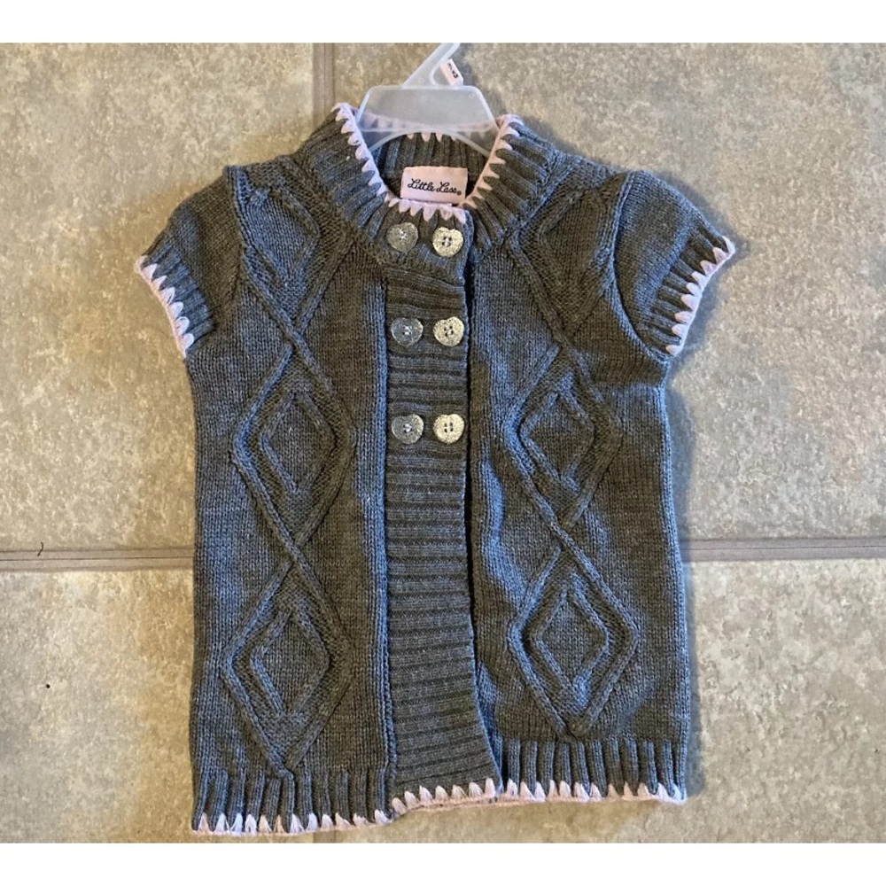 Little Lass Girl’s Size 24 Months Gray Double Breasted Short Sleeve Sweater